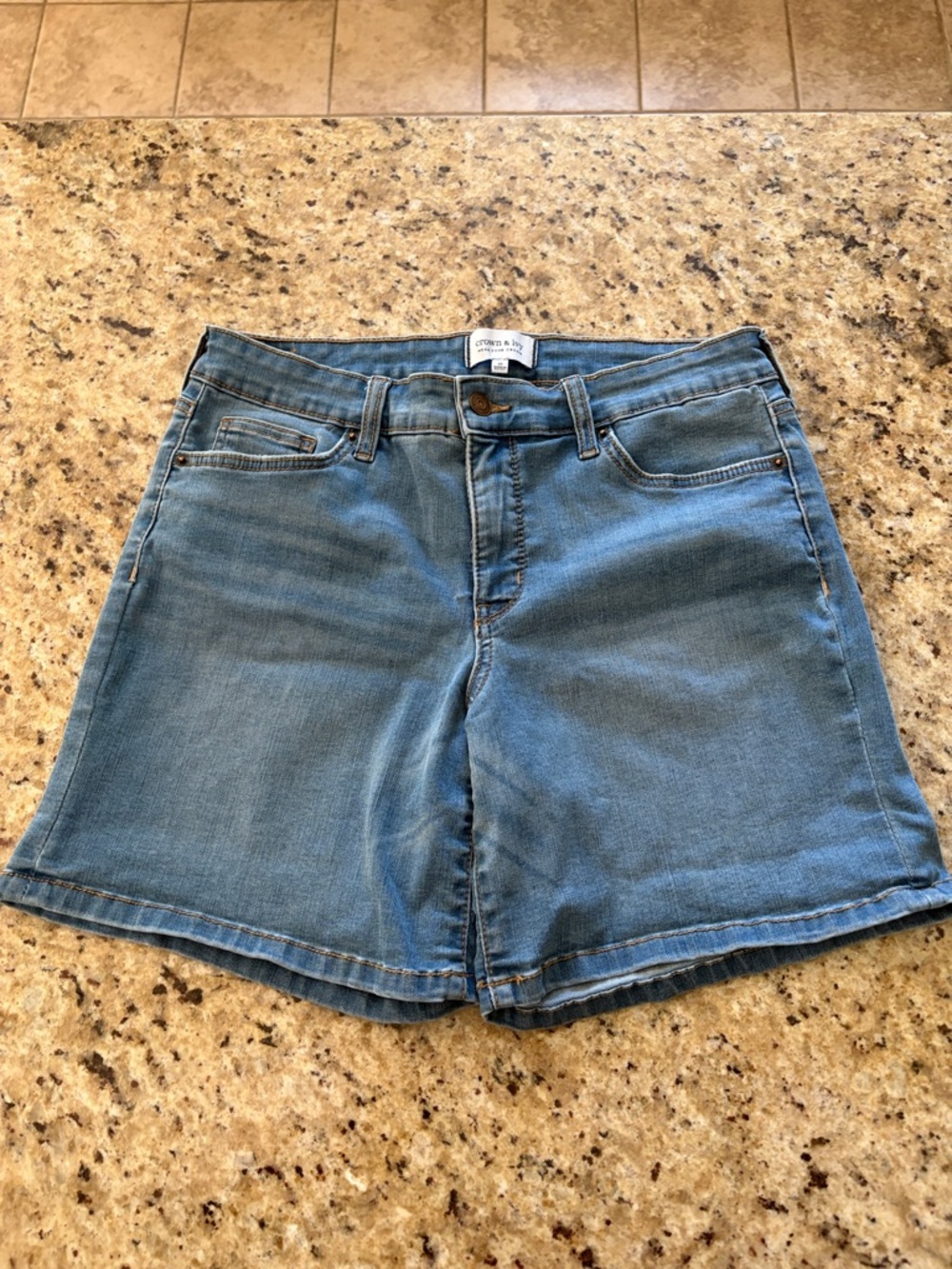 NWOT crown & ivy Light Blue Denim Jean Shorts